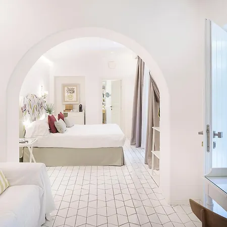 Botania Relais & - The Leading Of The World מלון 5*